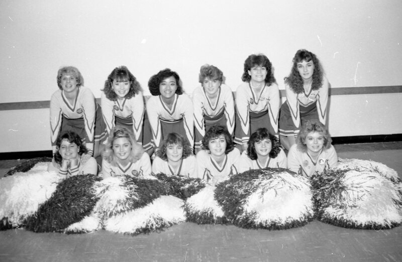 1985 Cheerleaders 04