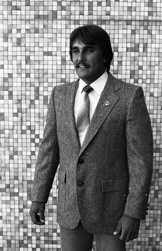 1982 Football Player, Portraits 074