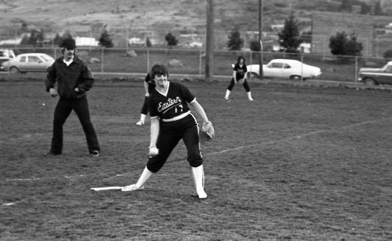 1982 Women's Softball Game - EOSC vs. SOSC 01