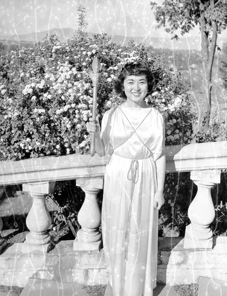 1950 Evensong Queen 1-2