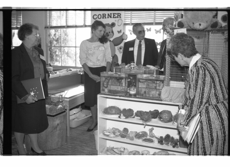 1988 Ackerman Elementary School, Tour 06