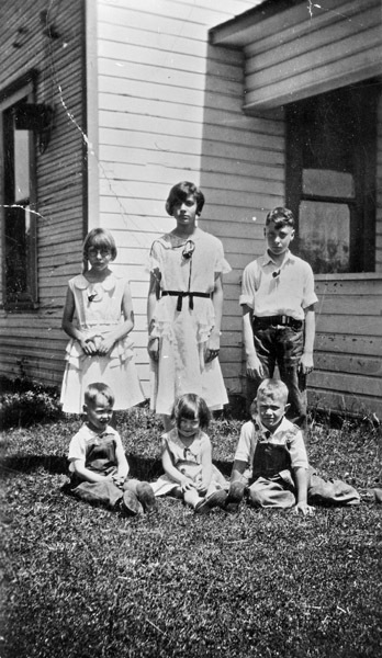 La Grande, Sanders' Children