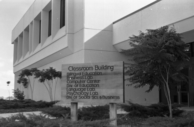 1977 Zabel Hall Sign