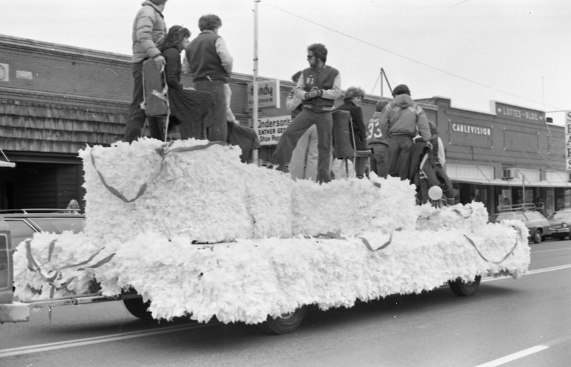 1980 Parade, Homecoming 01