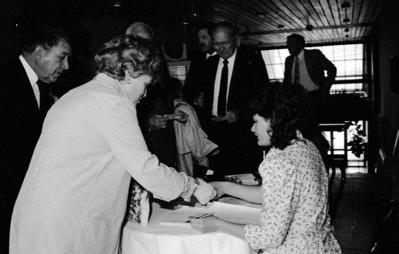 1986 Foundation Dinner for Bill Carey 35