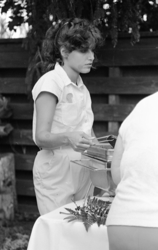 1987 Elderhostel Program, BBQ 05