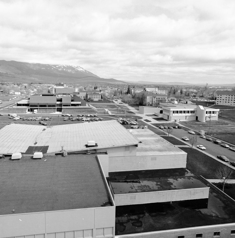 1974 Campus 06