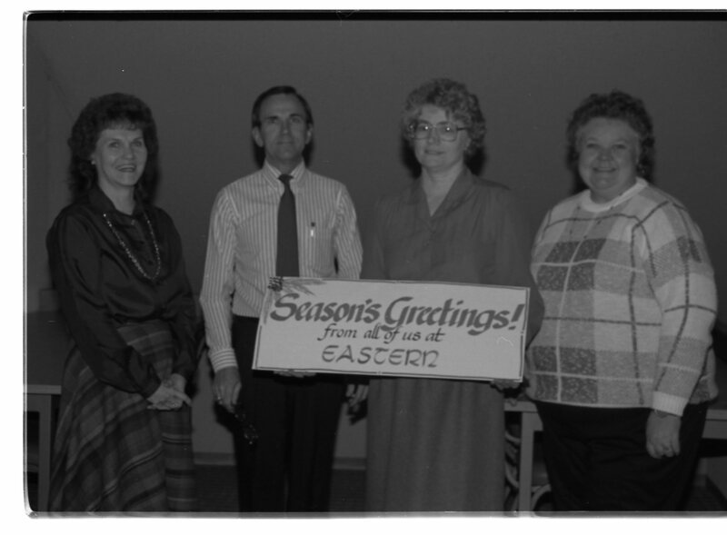 1989 Employees, Season's Greetings 12