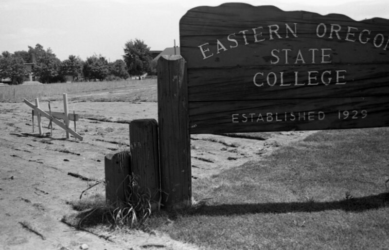 1988 EOSC Campus Sign 02