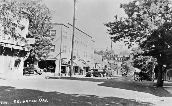 Arlington, Main Street 2