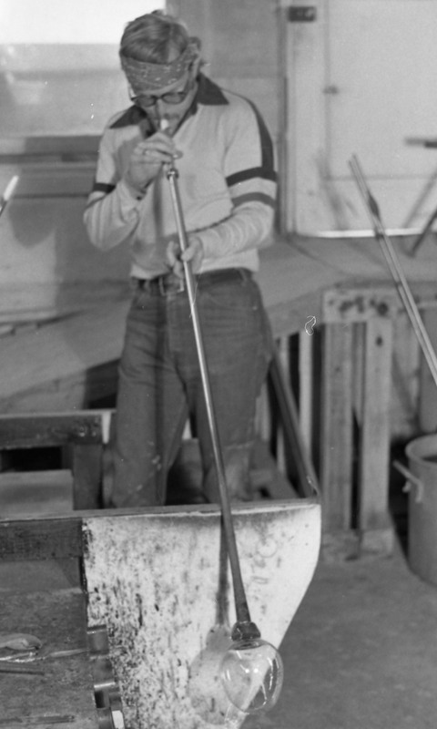 1978 Art, Glass Blowing 02