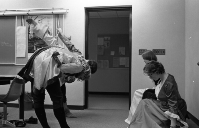 1977 Languages, French Club 20