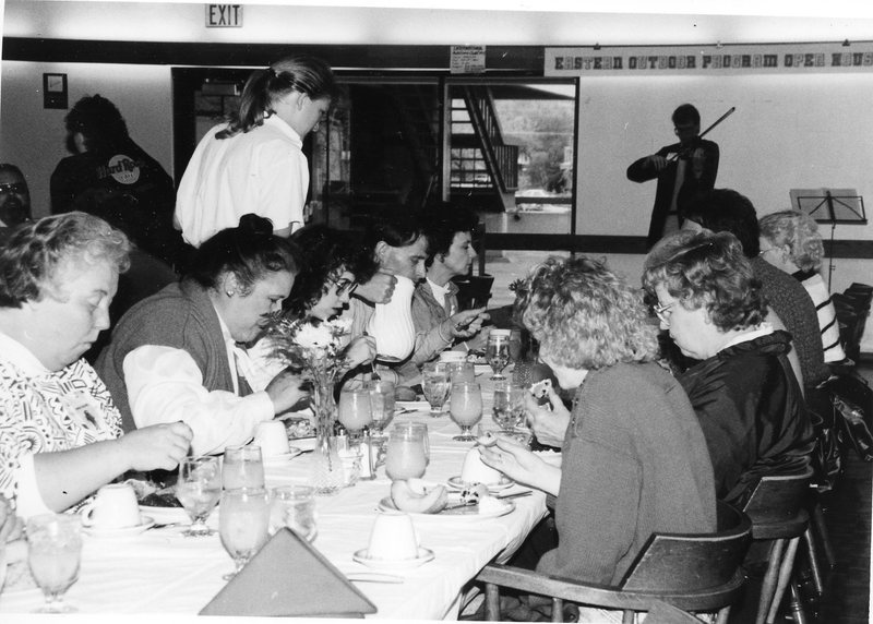1989 Open House, Breakfast 01