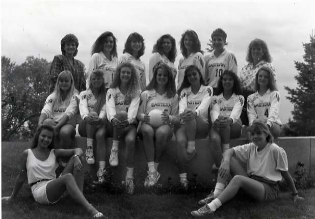 1992 Volleyball Team 1-1