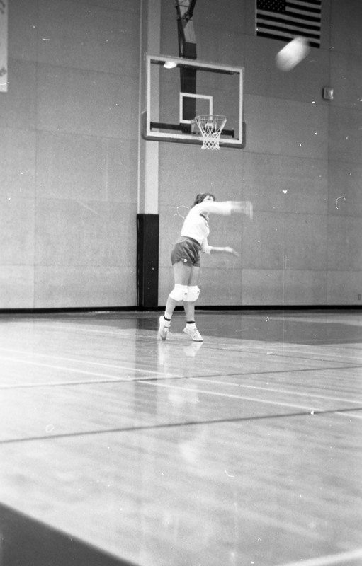 1984 Volleyball Action, EOSC vs. BMCC 16