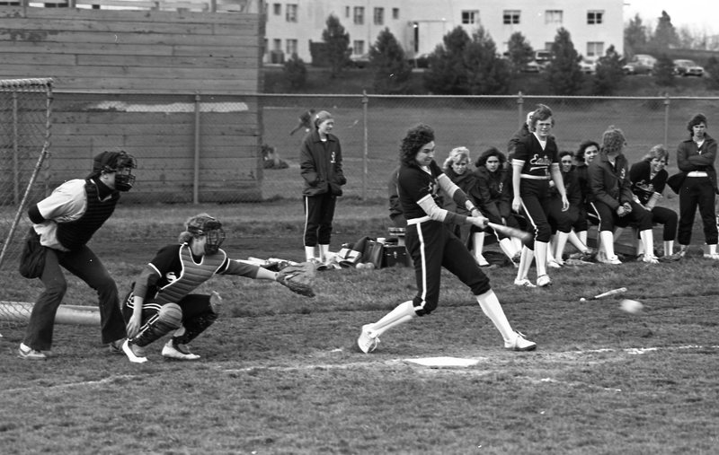 1982 Women's Softball Game - EOSC vs. SOSC 04