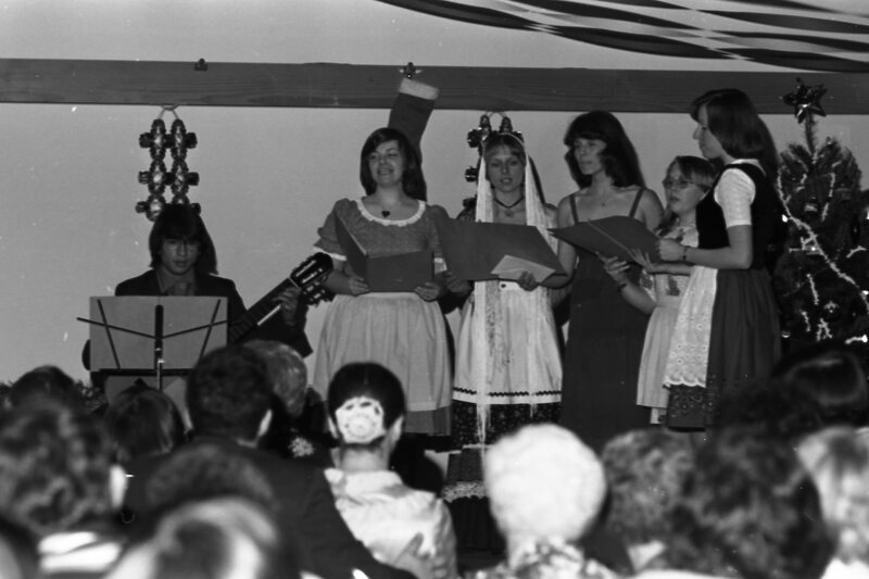 1977 Intercultural Entertainment 15