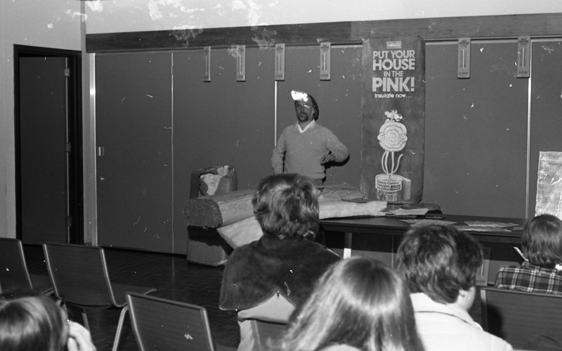 1982 Youth Energy Awareness Day, Insulation 01