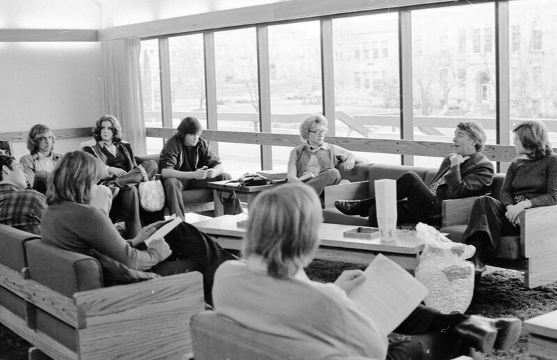 1974 Students, Discussion 05