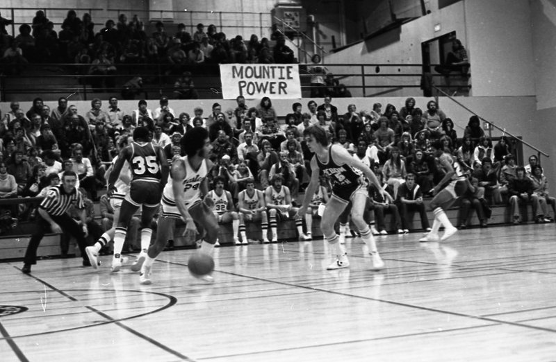 1980 Men's Basketball, February Home Game 15