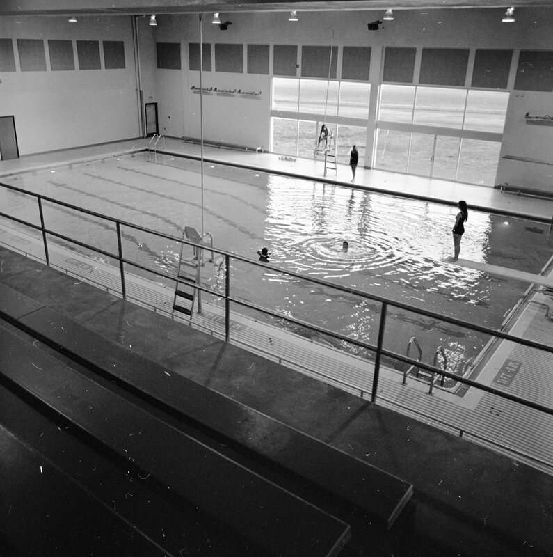 1972 Swimming, Diving Practice 09