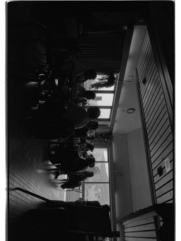 1989 Hoke Hall, Jitters