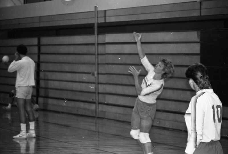 1984 Volleyball Action 18