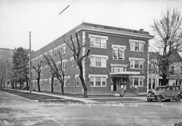 La Grande Apts, Grande Ronde 2