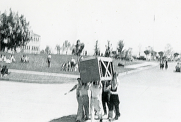 1951 Pierce Library, Moving In 16