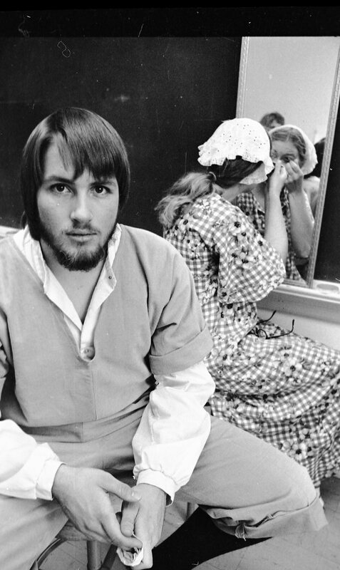 1974 Theater, Makeup Room 06