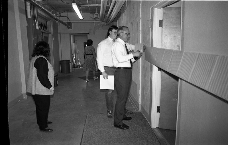 1991 Computer Center Open House, Ribbon Cutting 05
