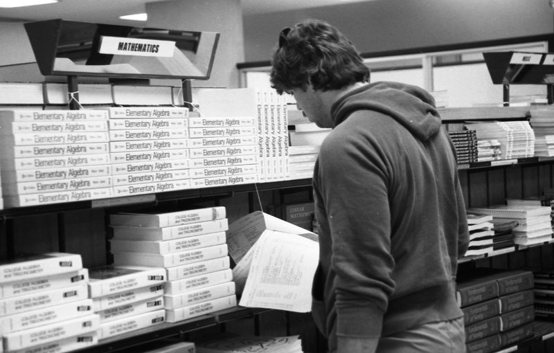 1985 Hoke Hall Bookstore 01