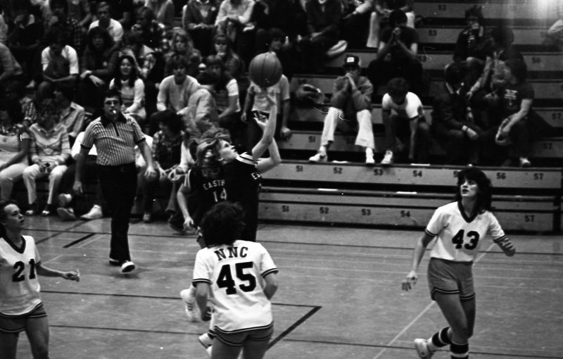 1981 Women's Basketball, EOSC vs. Northwest Nazarene College 21