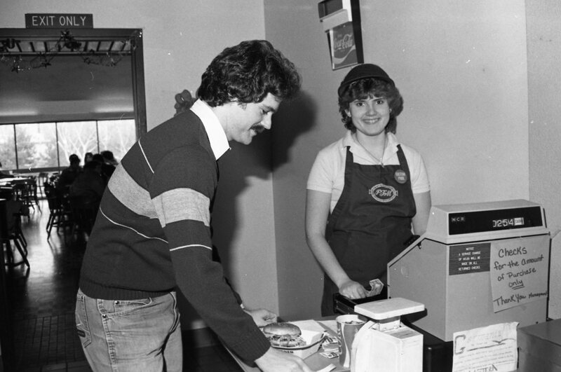 1984 Hoke Hall Cafeteria 06