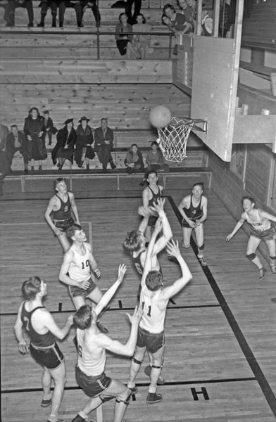 Elgin, HS Basketball Action 2