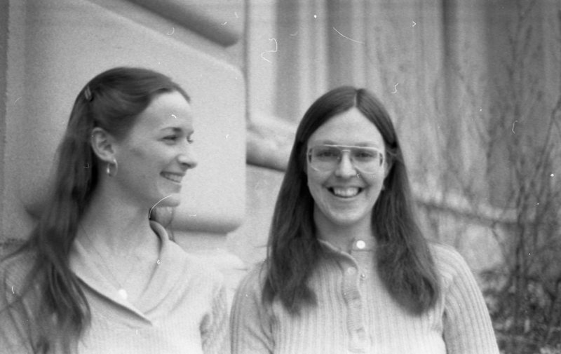 1980 Students, Women 01