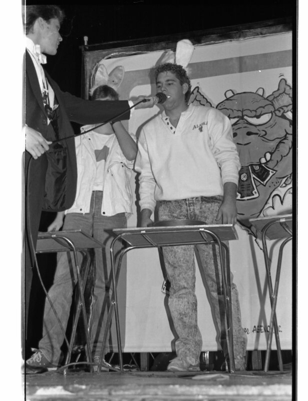 1989 Guest, The Buzzard of Bucks 34