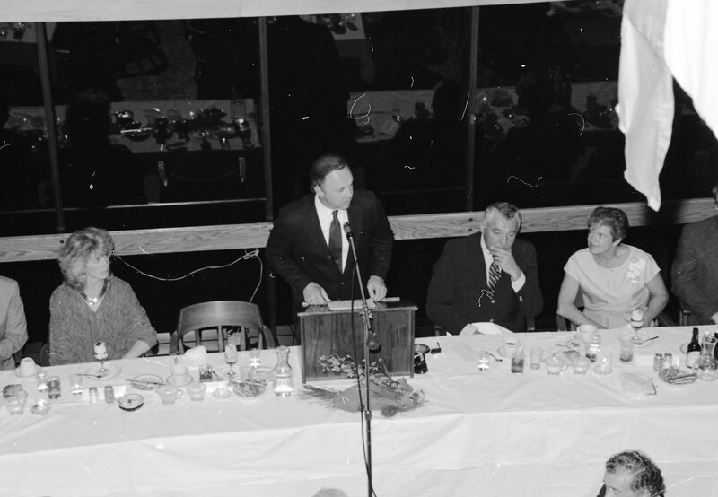 1986 Foundation Dinner for Bill Carey 02