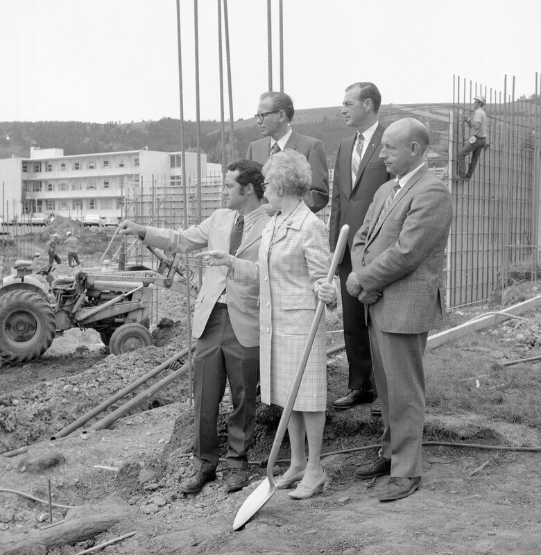 1972 Hoke Hall Ground Breaking 21