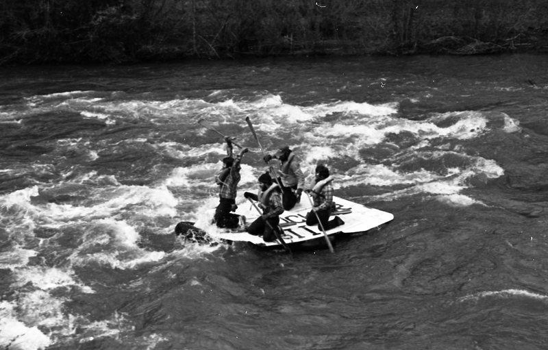 1982 Spring Festival, Raft Race 41