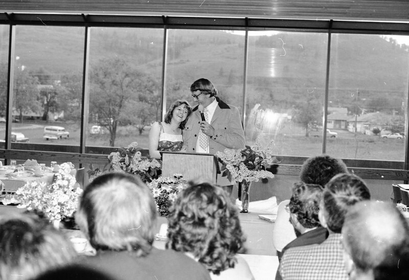 1976 Awards Banquet, Students 02