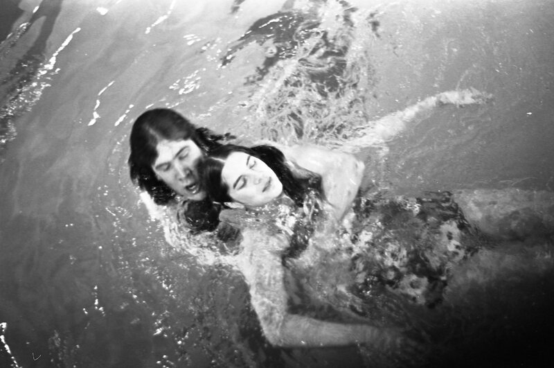 1977 Swimming, Lifesaving Class 04