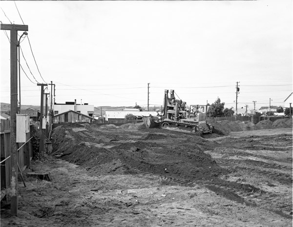 California, Heavy Equipment 7