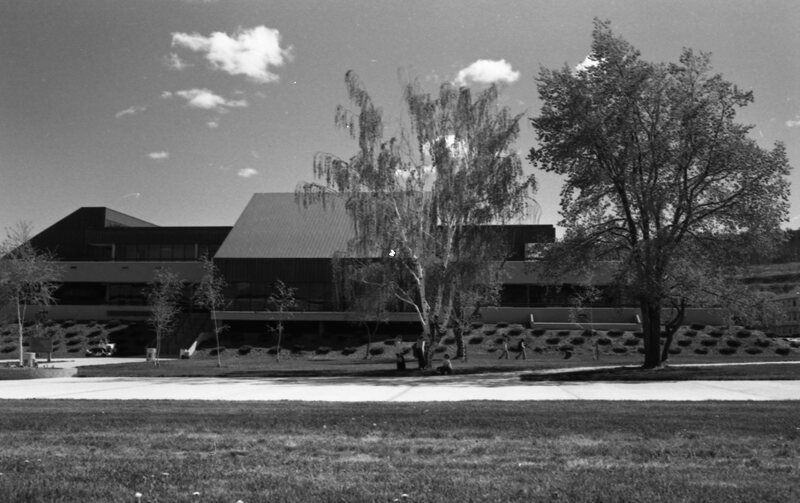 1977 Hoke Hall 07
