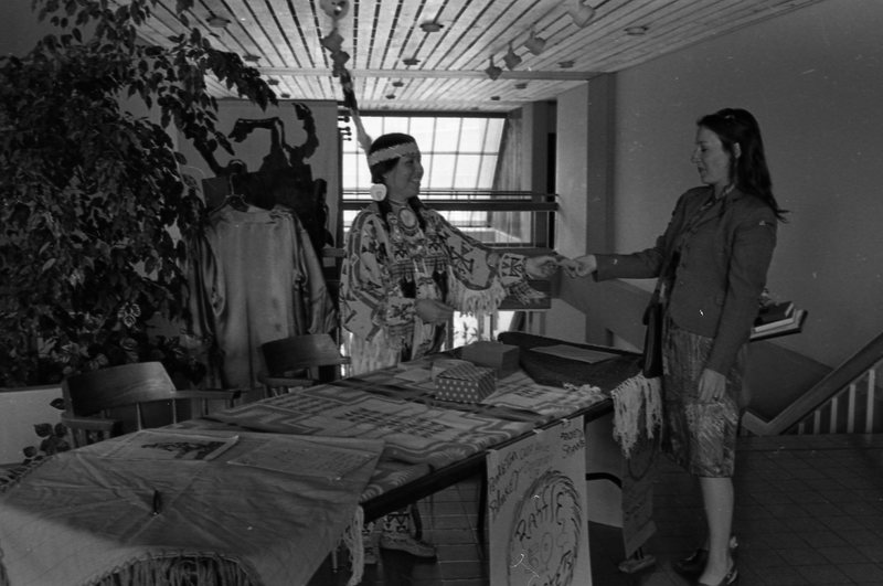 1977 Native American Root Feast, Preparation 12
