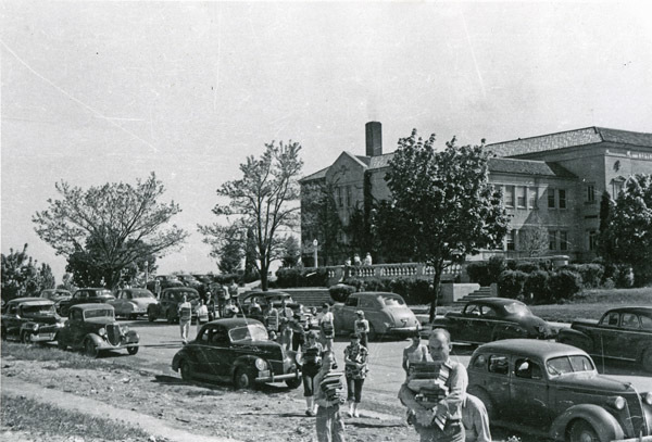 1951 Pierce Library, Moving In 6