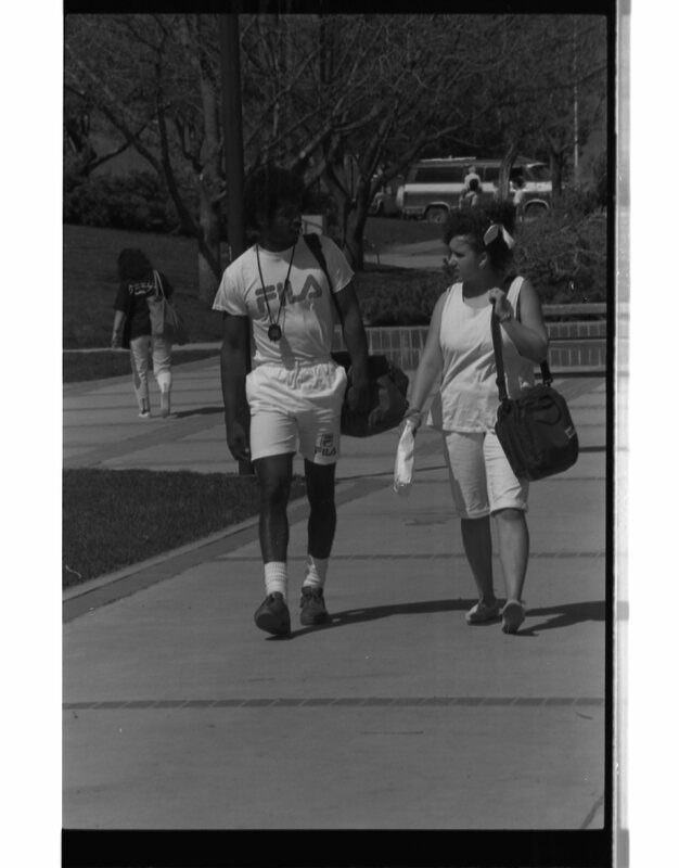 1989 Students, Outdoors 28