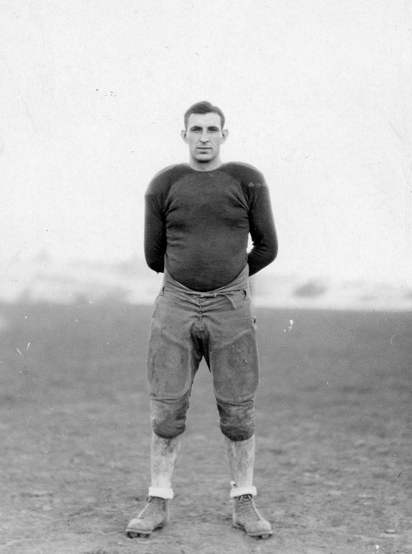 1932 Football Player 3