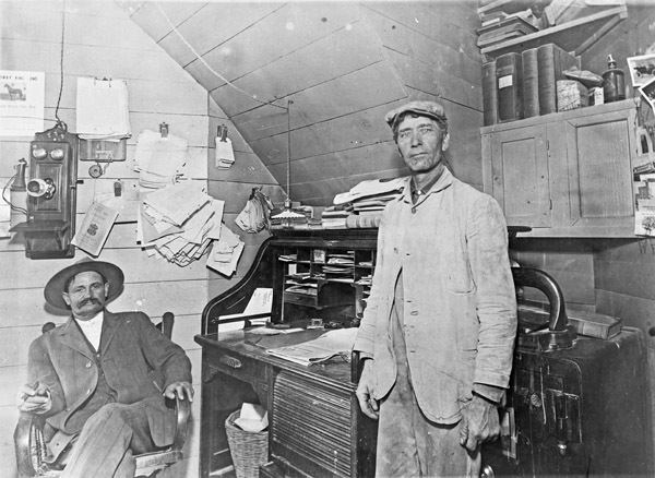Sanger Mine, Office Interior