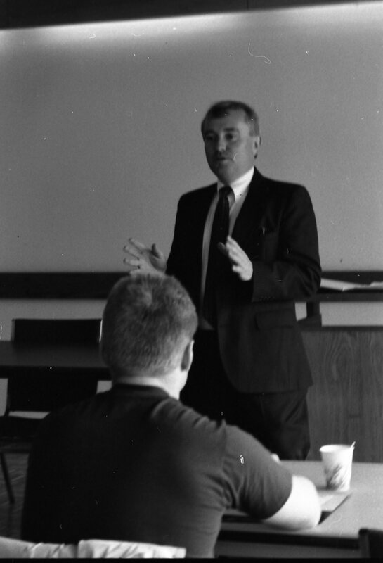 1990 New Student Spring Registration 04